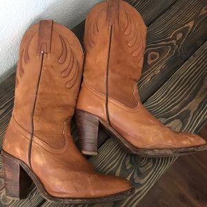 Vintage Frye cowgirl boot